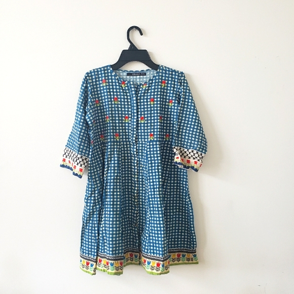 Girls' Kurta/ Dress - Picture 2 of 6